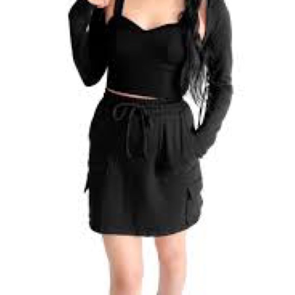 Foxblood Cargo Mini Skirt - Small - Picture 3 of 8